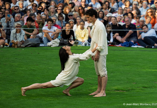 Danse sur le Green UnViolonsurlesable 2025 ©Jean-Marc Mordacq DSC2080